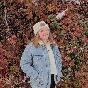 Meet your Posher, Alexandra